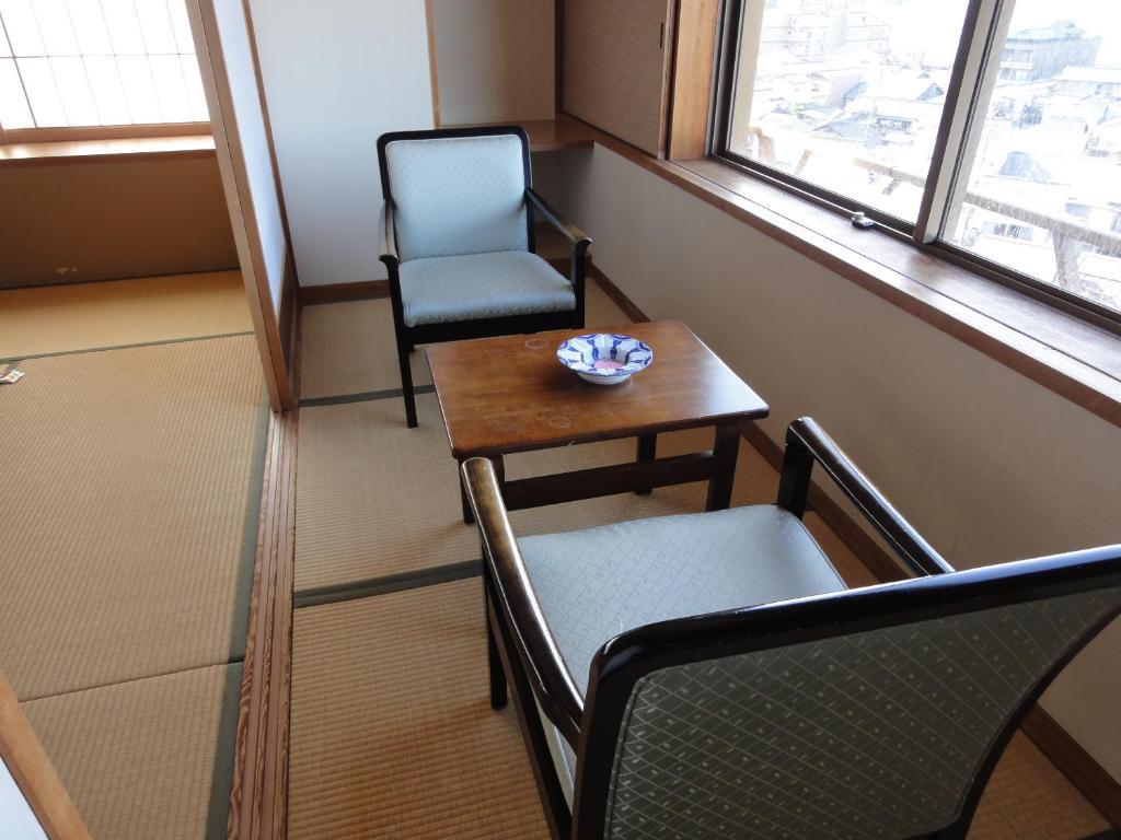 宫岛诚酒店 廿日市 外观 照片
